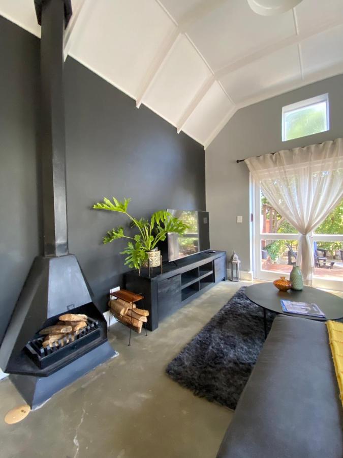 Вилла Cosy And Unique Family Retreat In Hout Bay Кейптаун Экстерьер фото