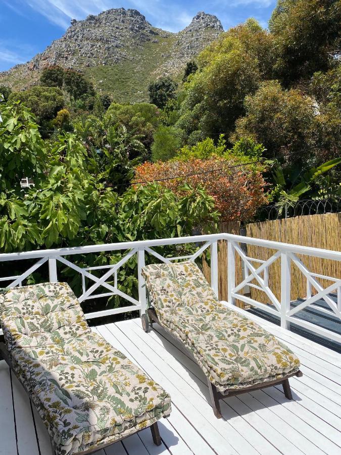 Вилла Cosy And Unique Family Retreat In Hout Bay Кейптаун Экстерьер фото
