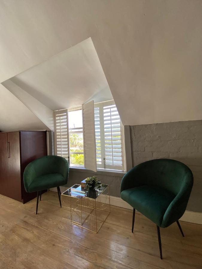 Вилла Cosy And Unique Family Retreat In Hout Bay Кейптаун Экстерьер фото